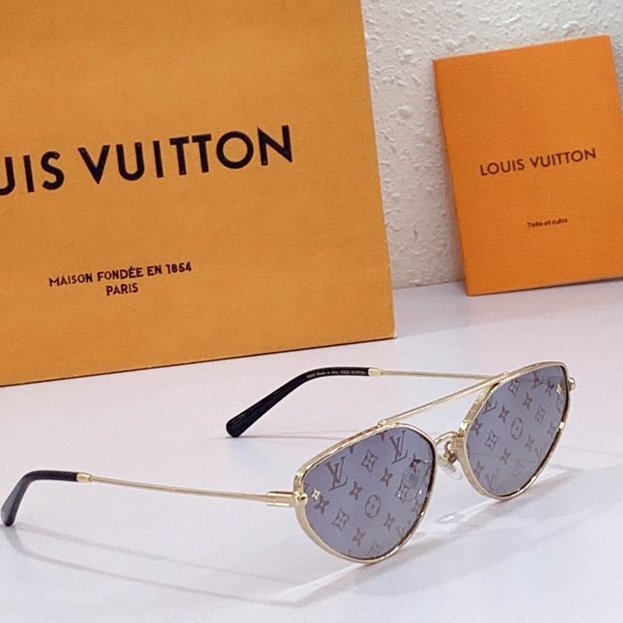 Louis Vuitton Sunglasses Top Quality LVS00044